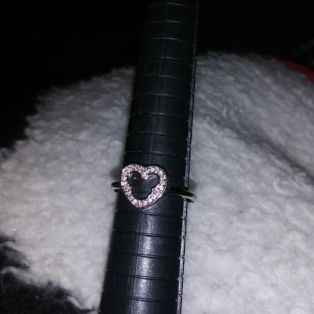 Mickey Mouse ring - Picture 2 of 4